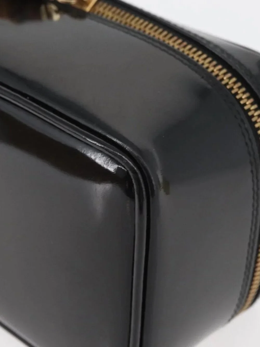 GUCCI Bamboo Vanity Patent Leather Black Gold 032 1705 0151 Auth